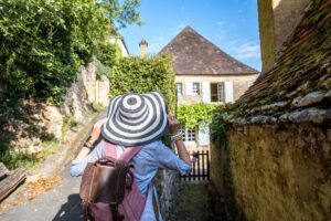 Step-by-Step Guide to Buying and Renovating a Home in France for Expats